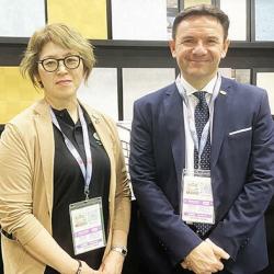 「日本の市場に期待している」とSPIVER社のダリオ・スピネロ社長（右）