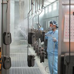 横長のため多層塗装にも適する