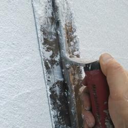 厚付けコテ工法