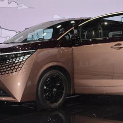 日産自動車「エルグランド」