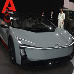 トヨタ「カローラ コンセプト」