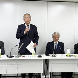塗装業界の窮状を国に訴えた